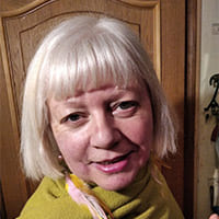 Хозяйка загородной дачи